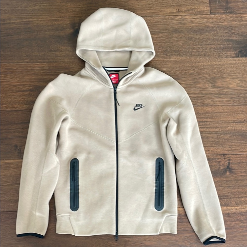 Nike Beige Zip-Up Hoodie